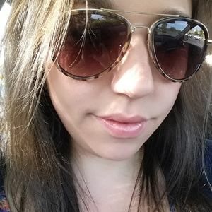 Meet your Posher, Ashlee